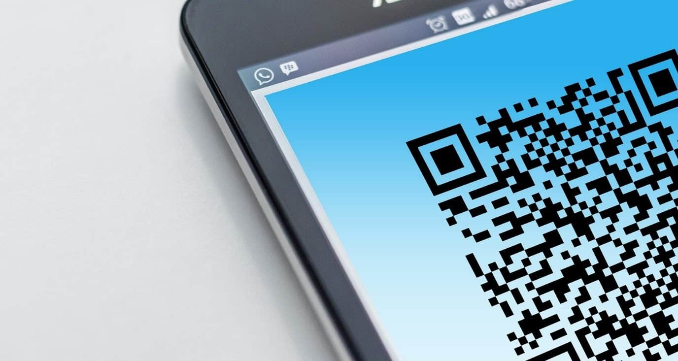 Código QR en un móvil